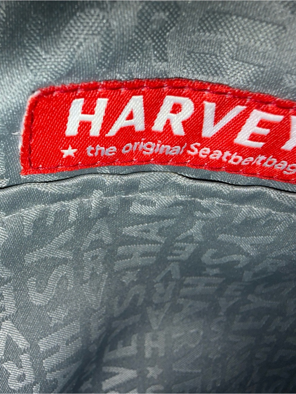 HARVEY ⭐️ the original seatbelt bag - Picture 11 of 12